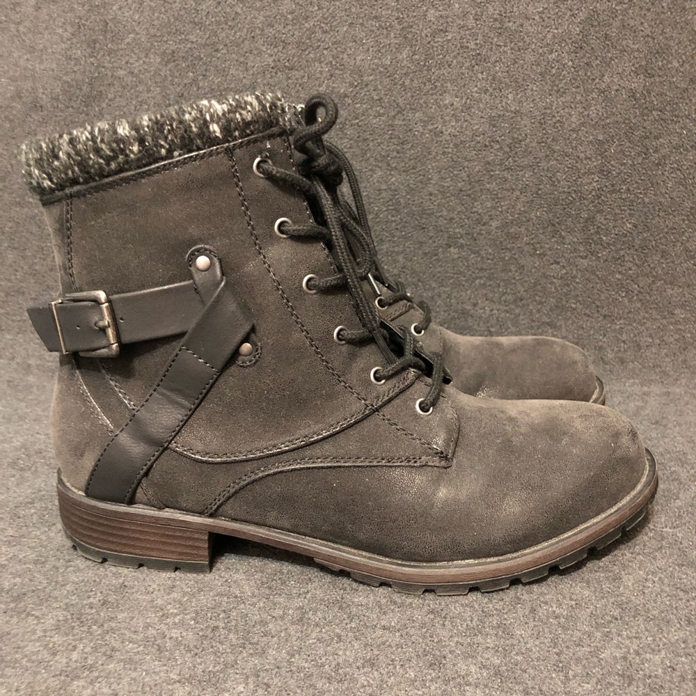 Crown Vintage Women’s Racine Black Rugged Side Zip Combat Boot Size 9.5M